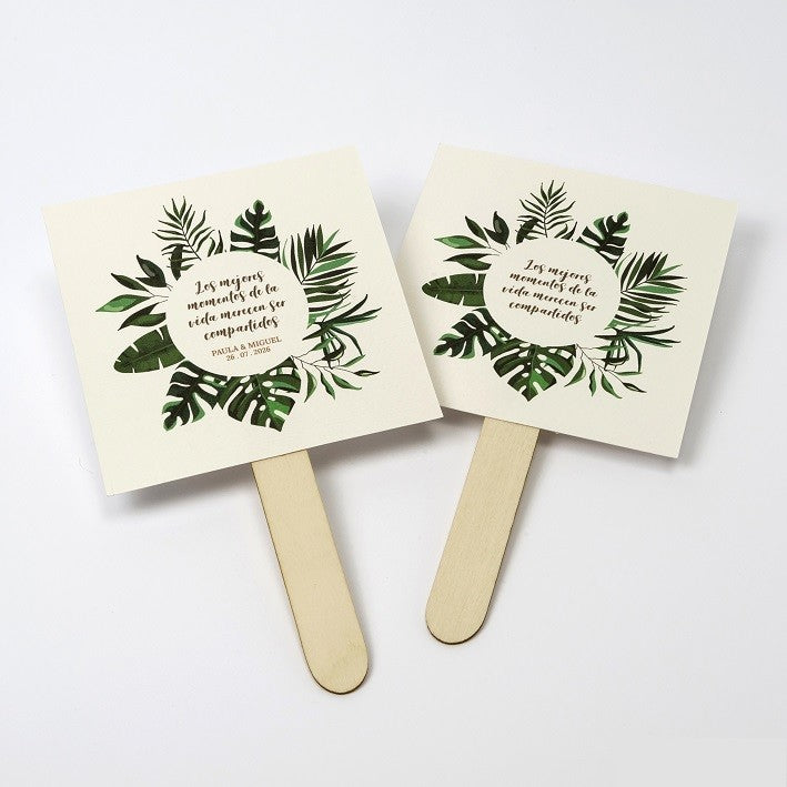 Set de 25 abanicos de papel y madera para boda.
