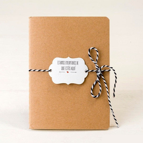 Libreta tapas kraft de 10 x 14cms.