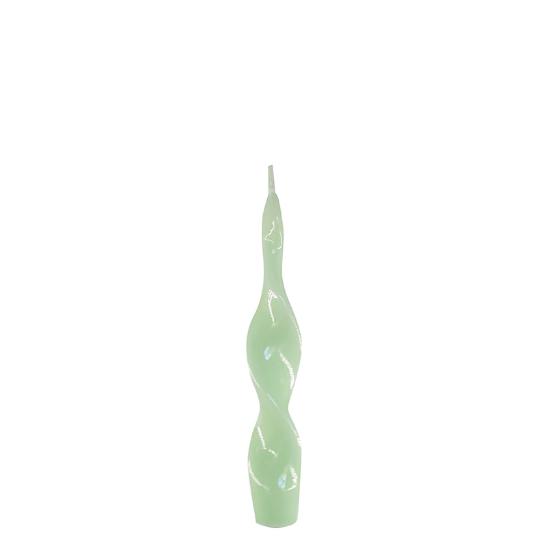 Vela de candelabro con forma espiral de 15,5 cm.
