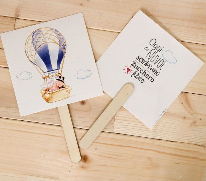 Set de 25 abanicos de papel y madera para boda.