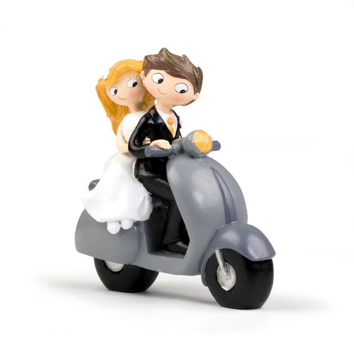 Figura pastel novios Pop & Fun en scooter