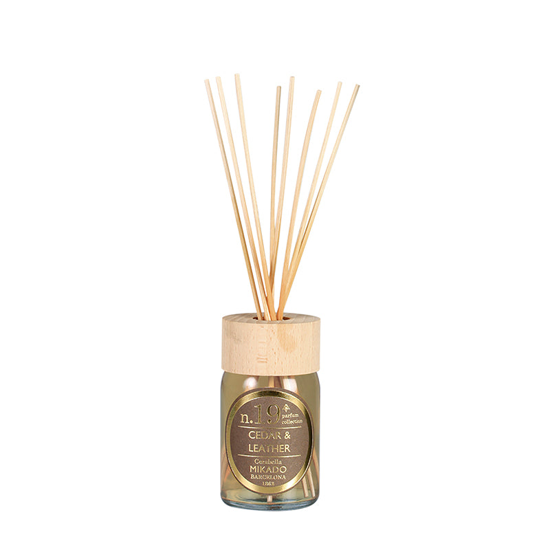 Scented vegetable wax candle "Numbers" collection