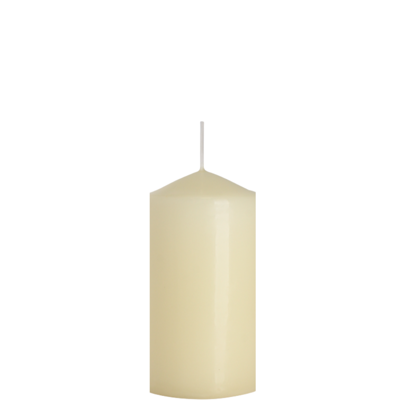 Cylindrical candle 10 x 6 cm.
