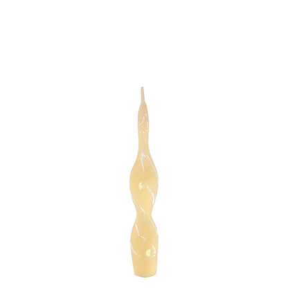 Vela de candelabro con forma espiral de 15,5 cm.