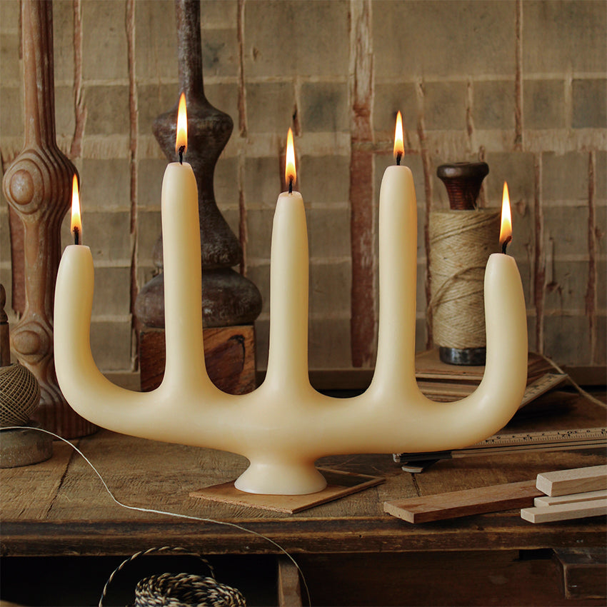 Vela de diseño "Candelabro" por Sybilla